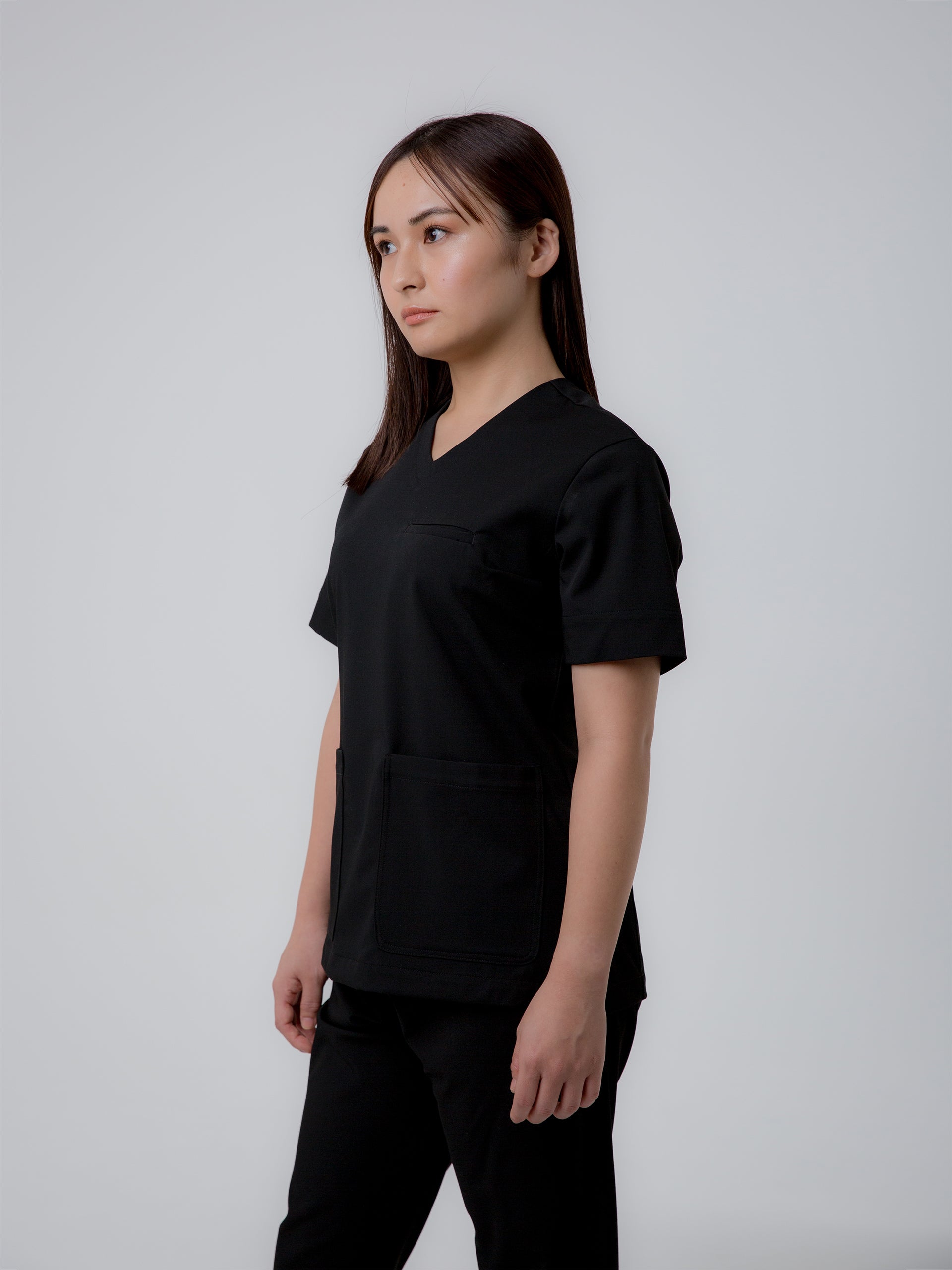 TOPS - WOMEN'S | BLACK