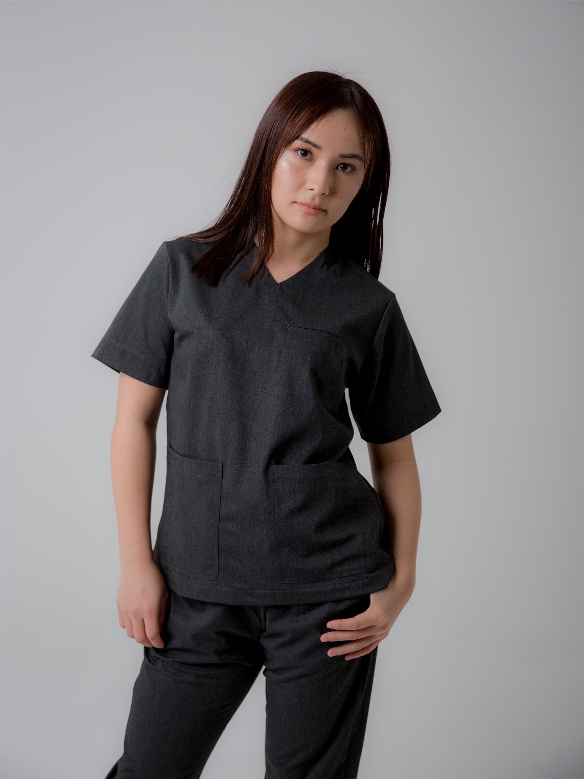 TOPS - WOMEN'S | CHARCOAL