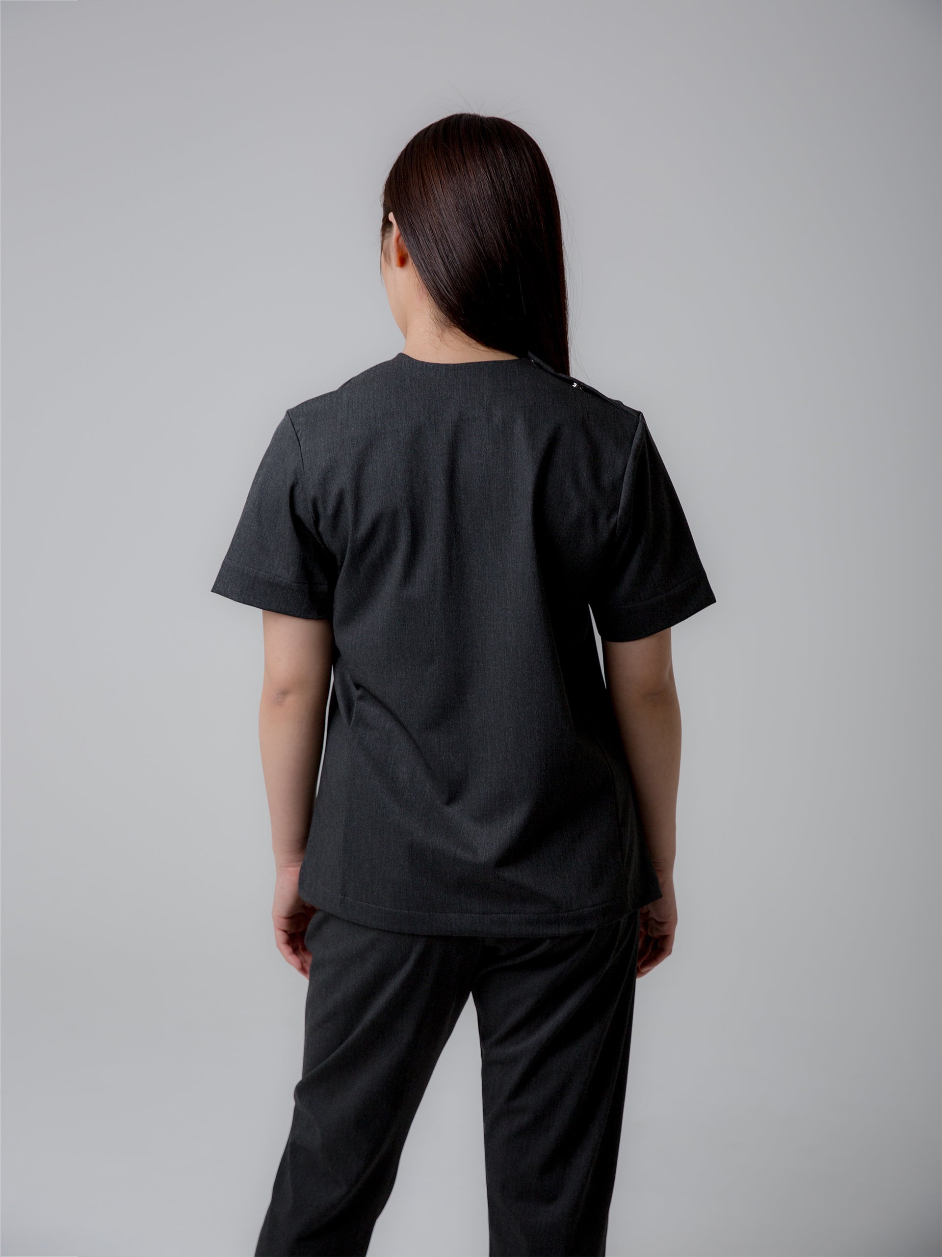 TOPS - WOMEN'S | CHARCOAL