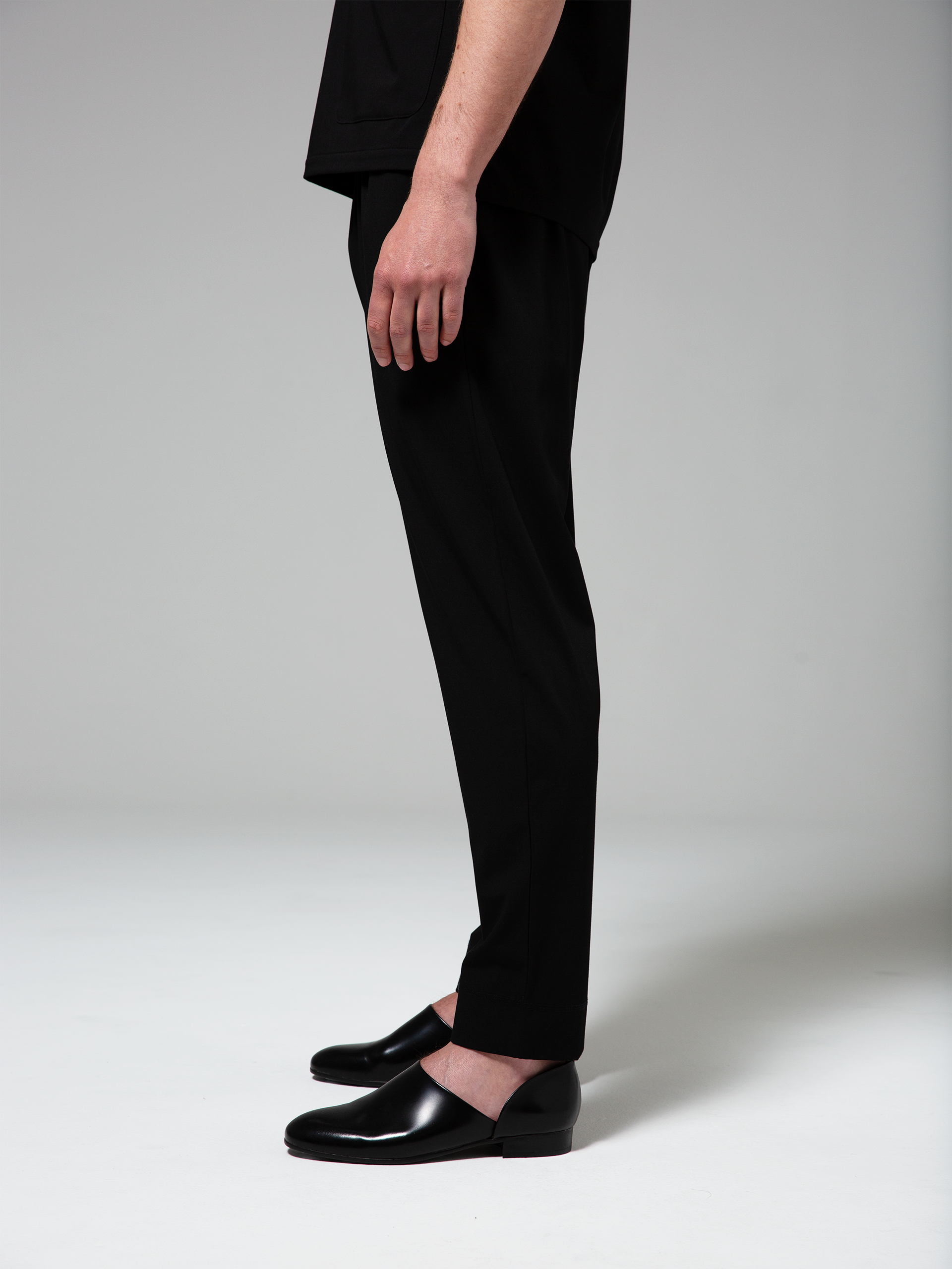 MEN'S SCRUB | BLACK